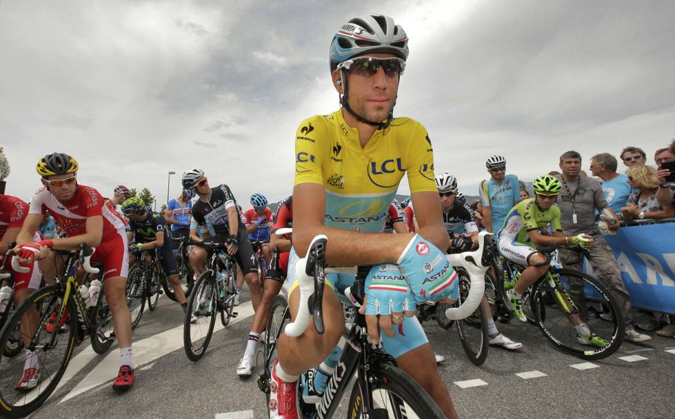 Prima della partenza della 15esima tappa del Tour de France Tallard-Nimes, 222 km. Reuters